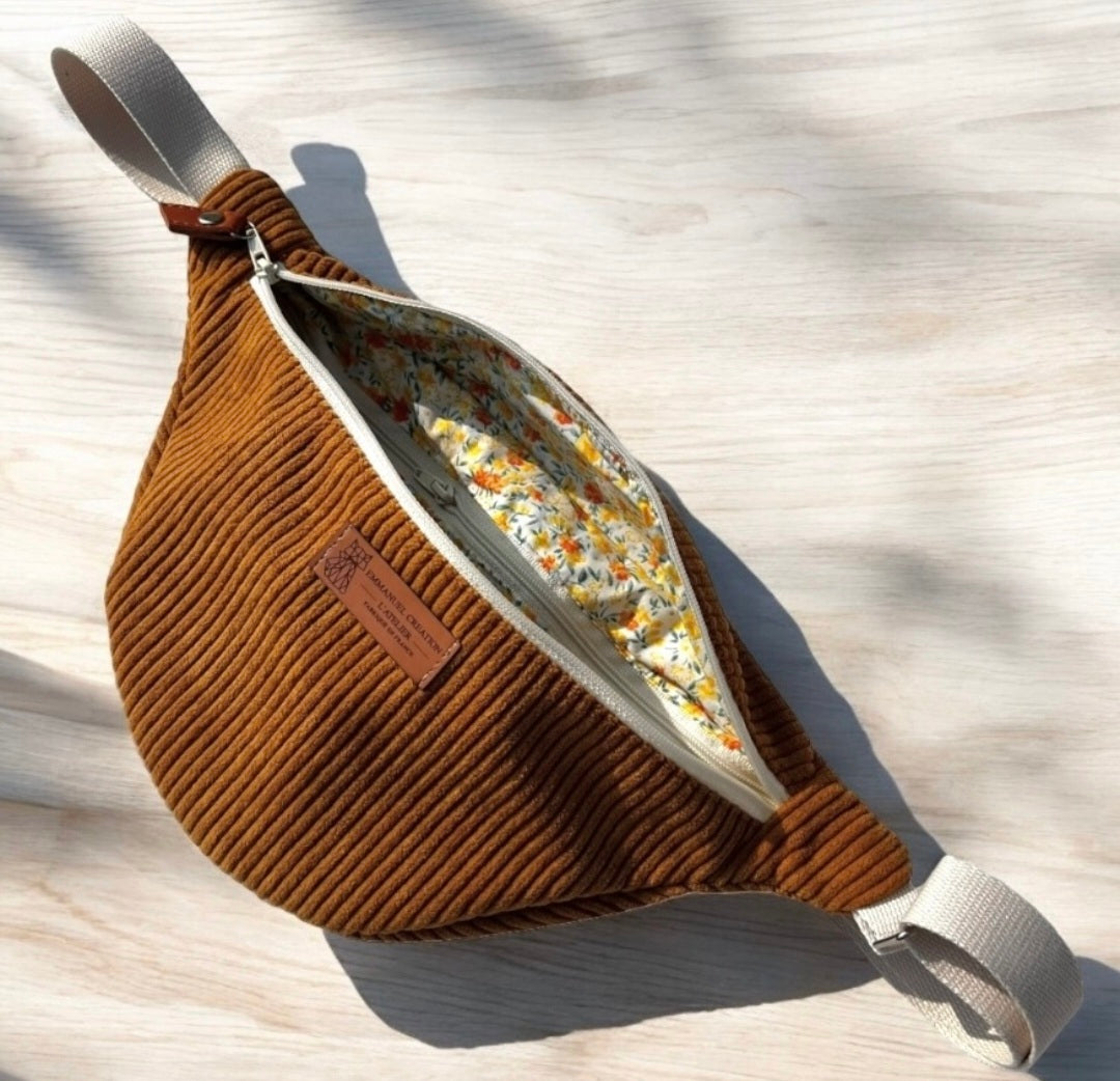 Sac banane, "Velours côtelé" camel