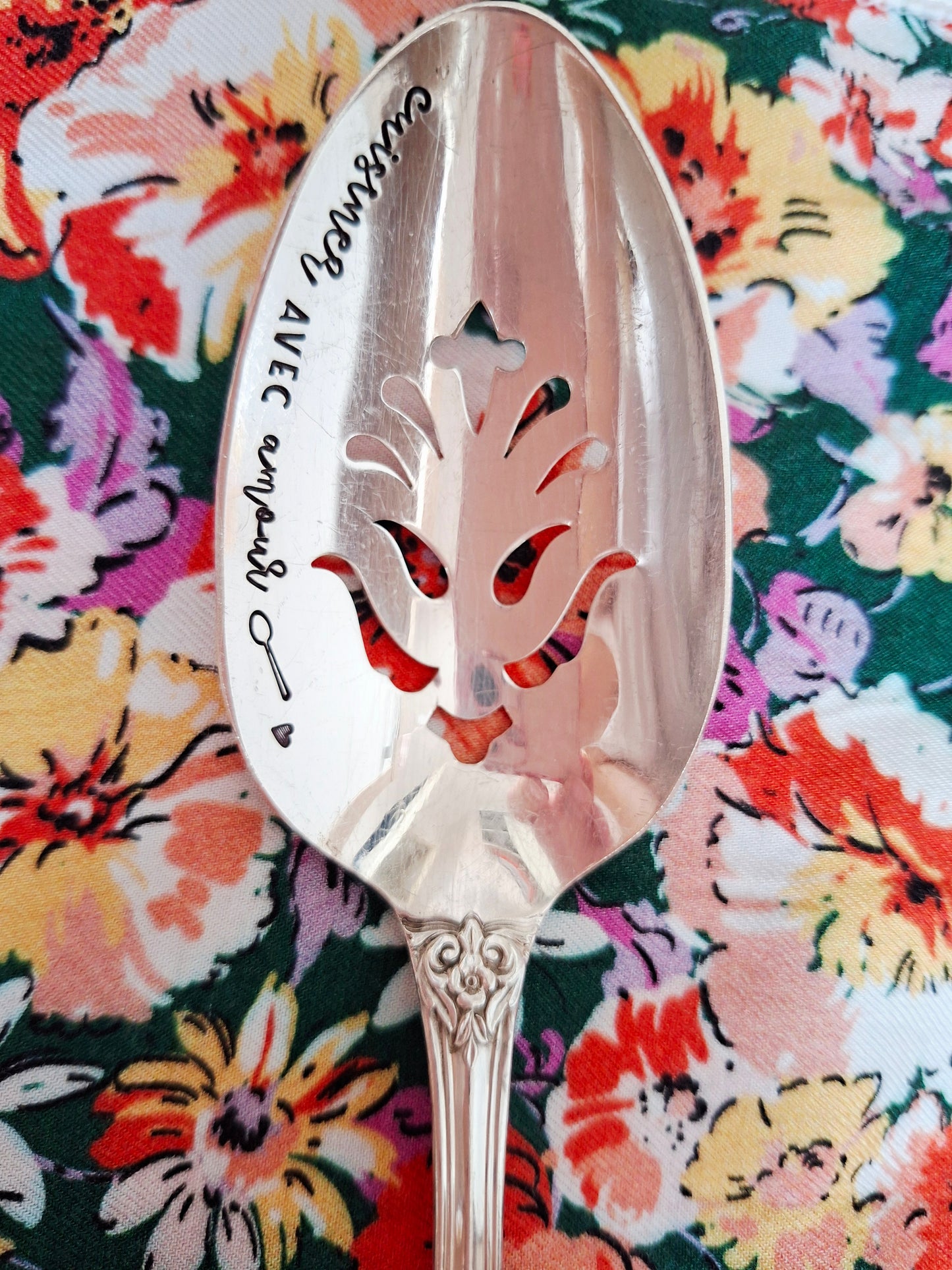 Cuillère à servir ajourée vintage "cuisiner avec amour"