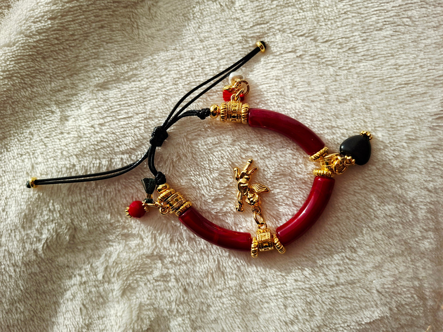 Bracelets à perles colorées en tartaruga et en or