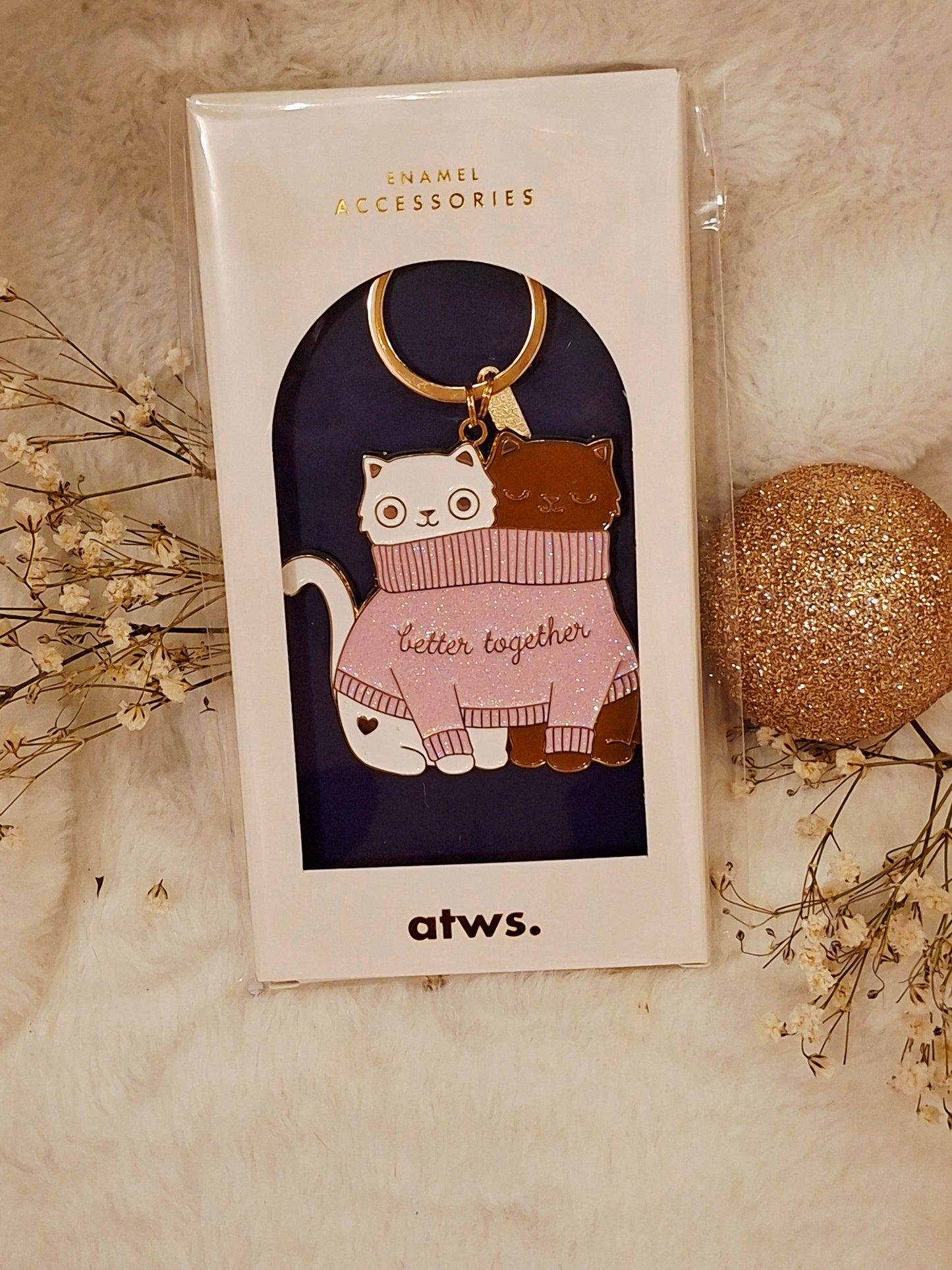 Porte-clés - 2 chats dans un pull