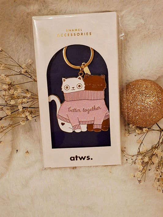 Porte-clés - 2 chats dans un pull