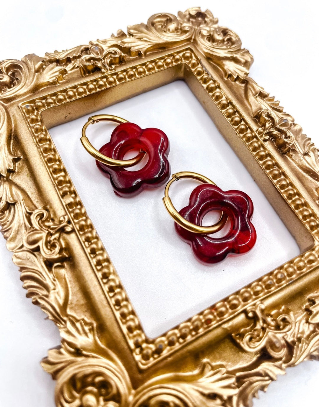 Boucles créoles fleurs en résine acier inoxydable rouge cerise