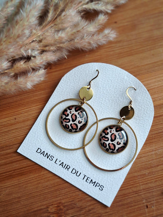 Boucles d'oreilles créoles motif léopard finition dorée 🐆