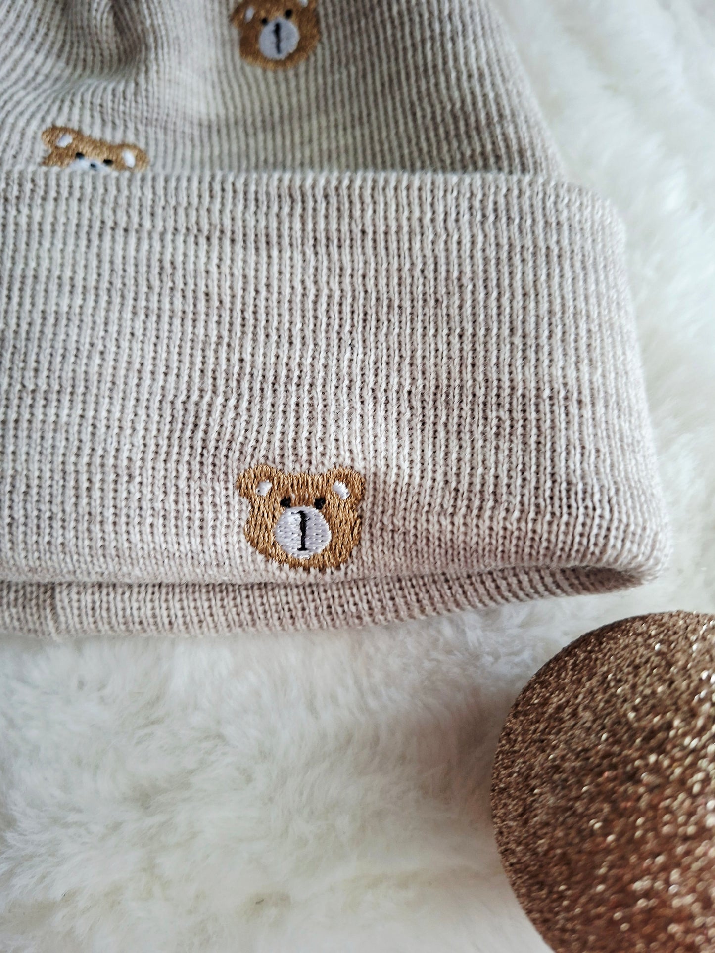 Bonnet 100% laine de Mérinos pour enfants - Petit Ours 🐻 2 coloris