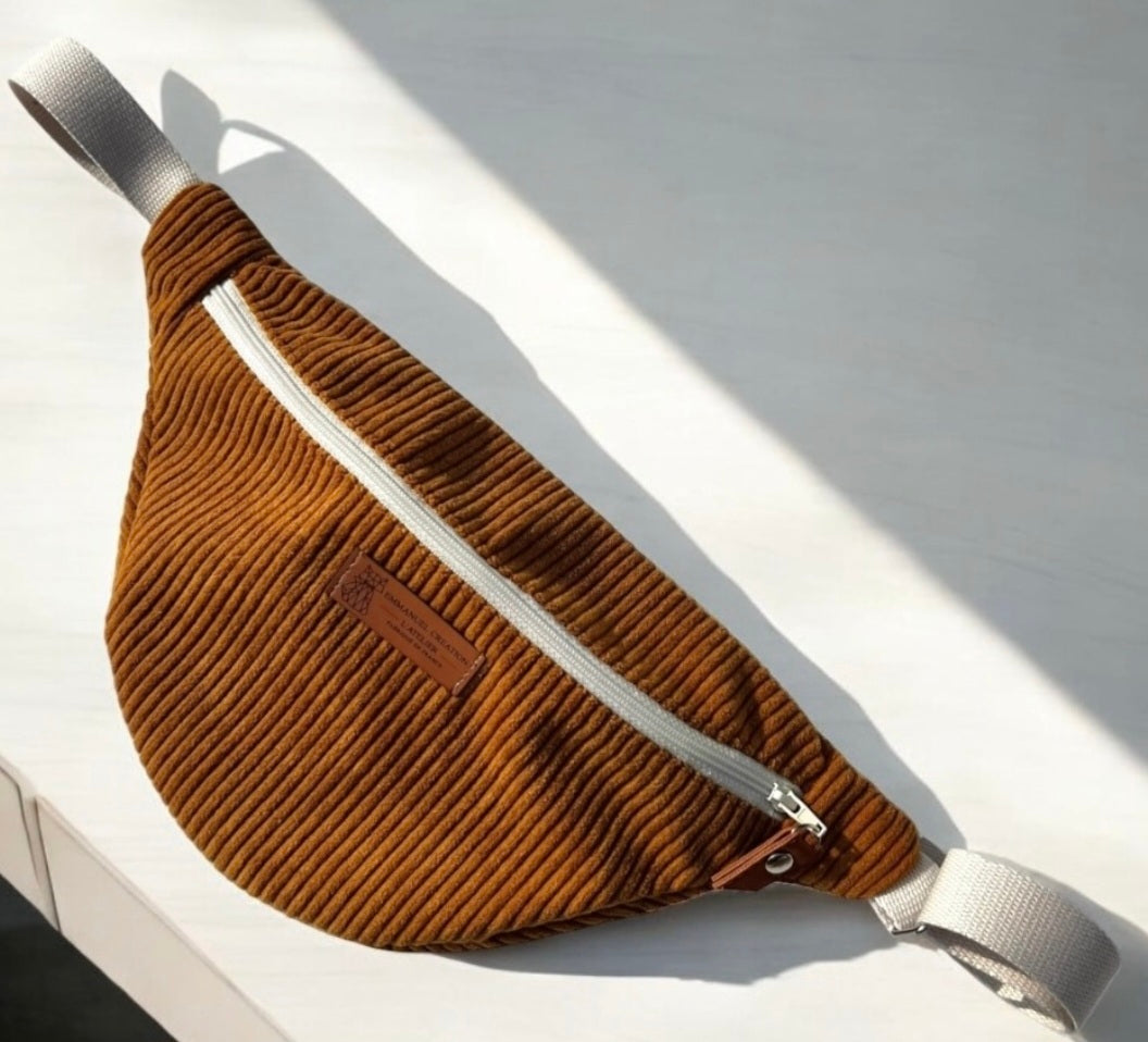 Sac banane, "Velours côtelé" camel