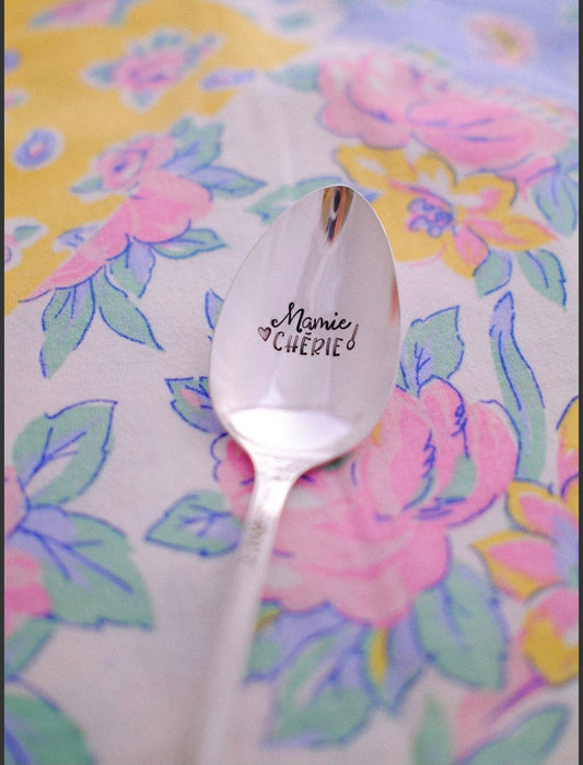 Cuillère à soupe vintage gravée "Mamie chérie"🫶🏼