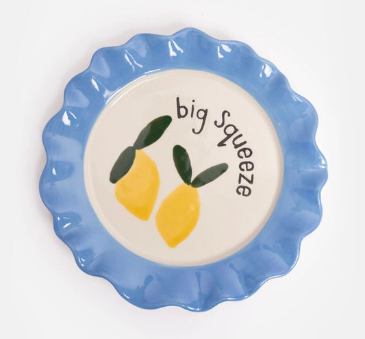 Grande assiette de citrons pressés